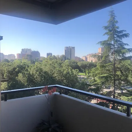 Stylish Spacious 3-bedroom Apartment, Open-space Kitchen, 3 Balconies! *