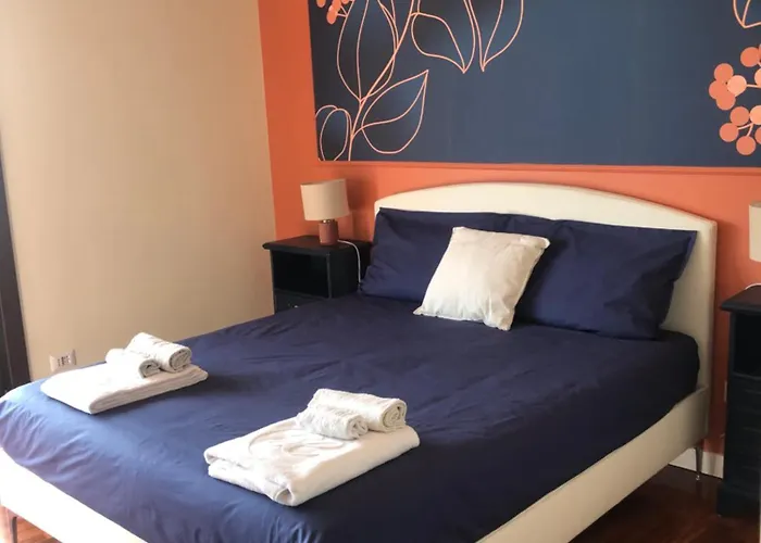 Stylish Spacious 3-bedroom Apartment, Open-space Kitchen, 3 Balconies! Apartamento *