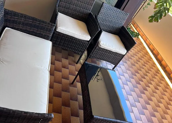 Stylish Spacious 3-bedroom Apartment, Open-space Kitchen, 3 Balconies! Apartamento