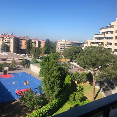 Apartment Stylish Spacious 3-bedroom Apartment, Open-space Kitchen, 3 Balconies! *